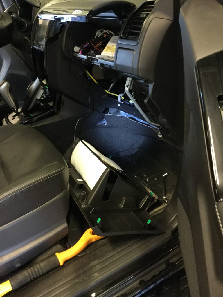 Airbag control module Isuzu D-Max 2019